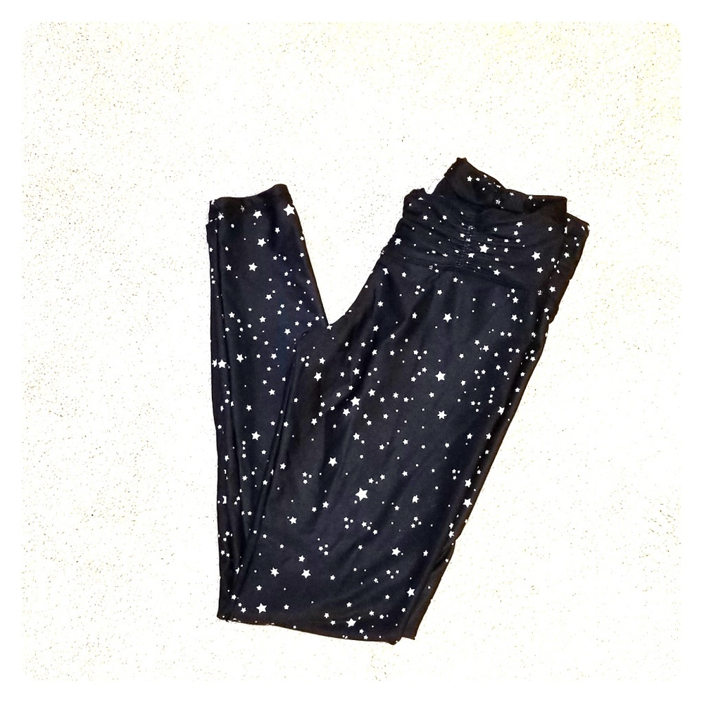 Strut This Black star print leggings